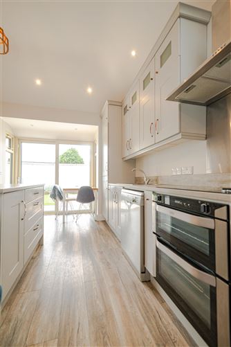 Earlsfort, Limekiln Lane, Perrystown, Dublin 12