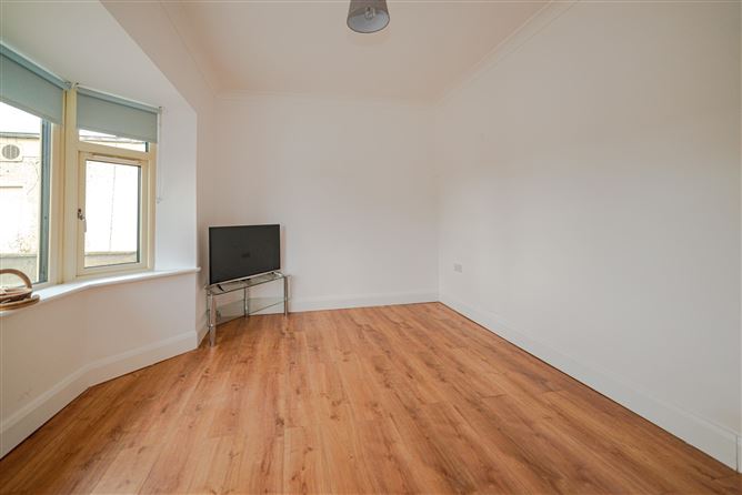 Earlsfort, Limekiln Lane, Perrystown, Dublin 12