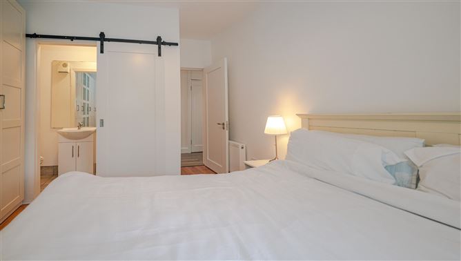 Earlsfort, Limekiln Lane, Perrystown, Dublin 12