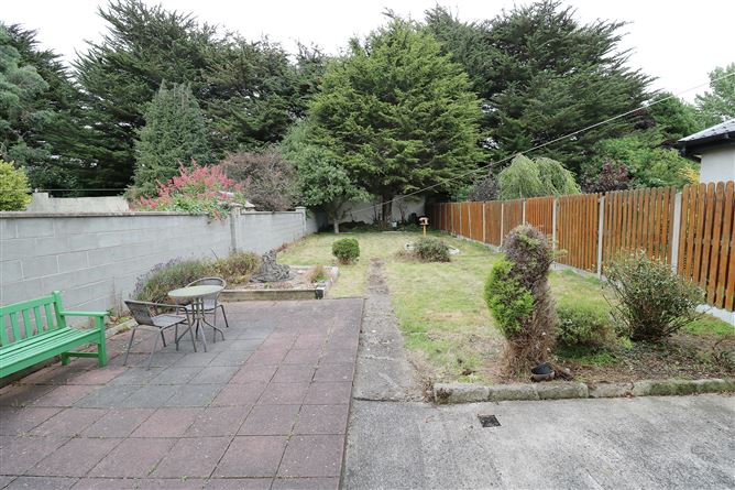 24 Copeland Grove, Clontarf, Dublin 3