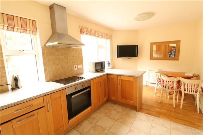 24 Copeland Grove, Clontarf, Dublin 3