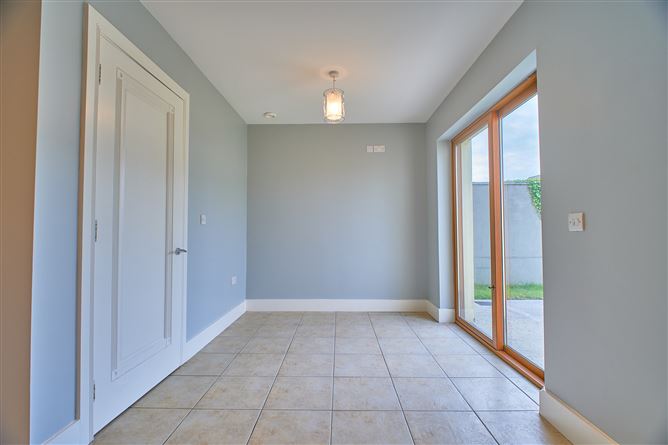 40 Ard Michael, Longford, Longford