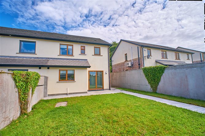 40 Ard Michael, Longford, Longford