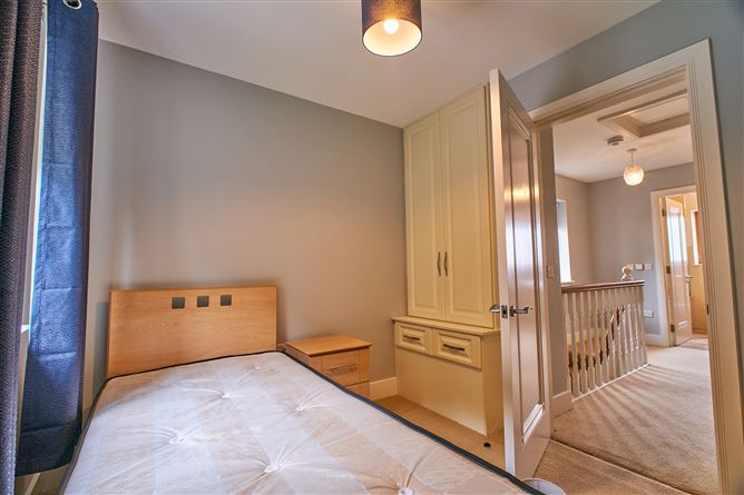 40 Ard Michael, Longford, Longford