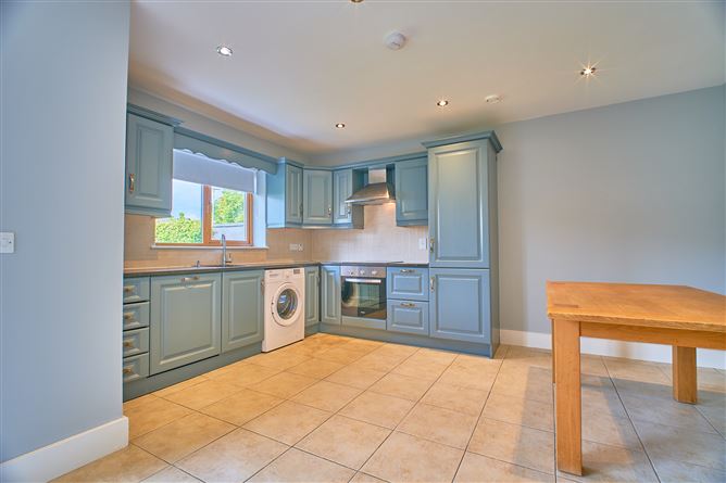 40 Ard Michael, Longford, Longford