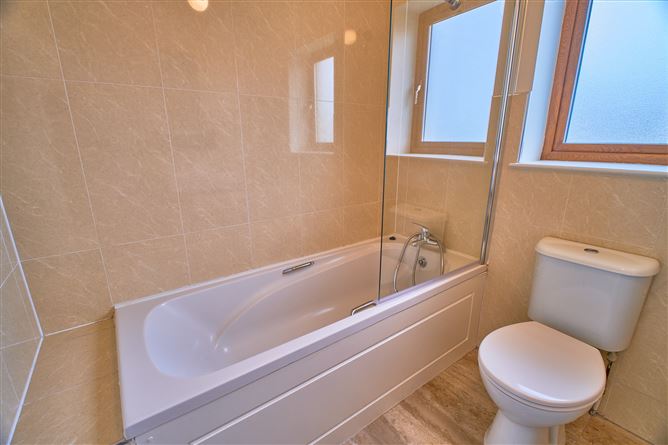 40 Ard Michael, Longford, Longford