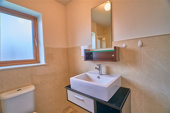 40 Ard Michael, Longford, Longford