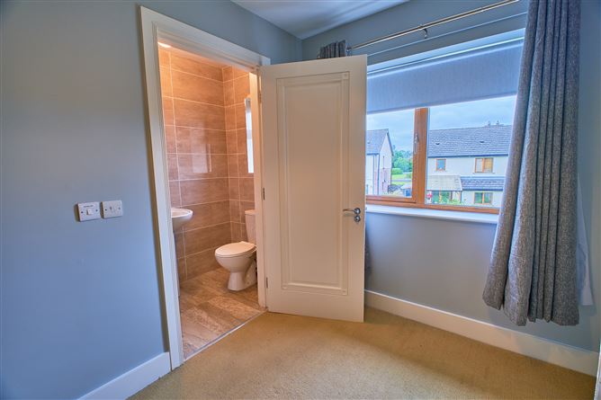 40 Ard Michael, Longford, Longford