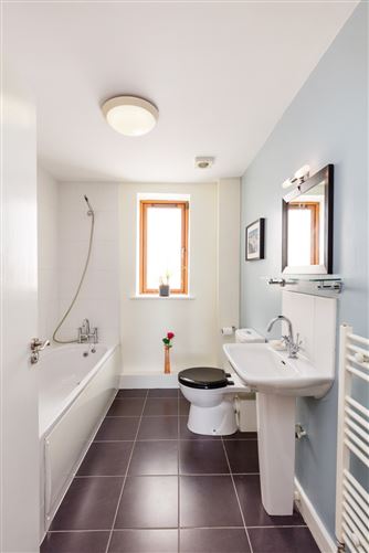 10 The Walk, Robswall, Malahide, Co. Dublin
