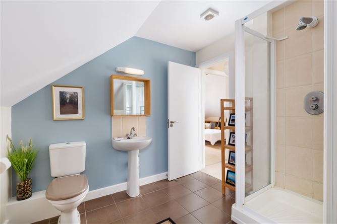 10 The Walk, Robswall, Malahide, Co. Dublin