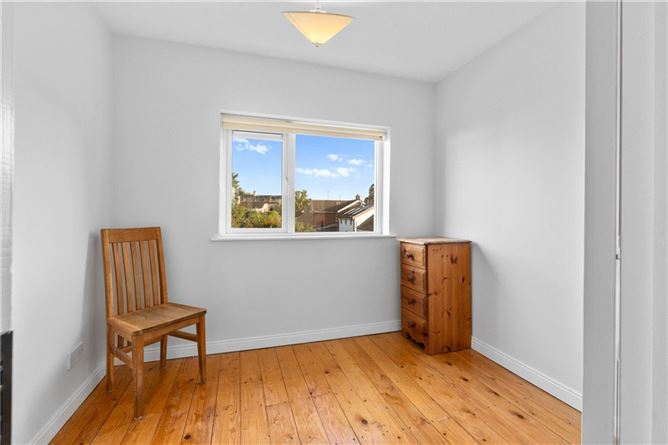 81 Gate Lodge, Castle Road, Blackrock, Cork