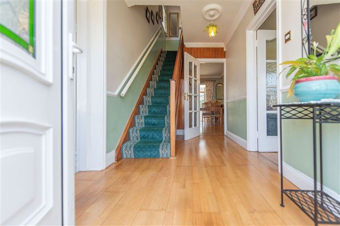 30 Sandyview Drive, Riverside, Galway
