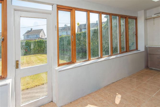 30 Sandyview Drive, Riverside, Galway