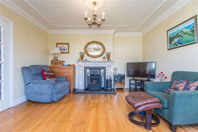 30 Sandyview Drive, Riverside, Galway