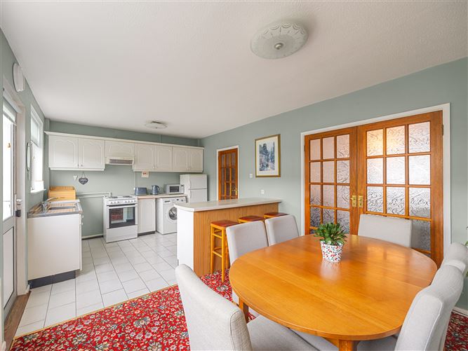 28 Redwood Close, Kilnamanagh, Dublin 24