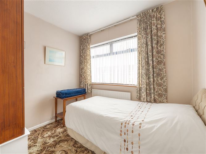 28 Redwood Close, Kilnamanagh, Dublin 24