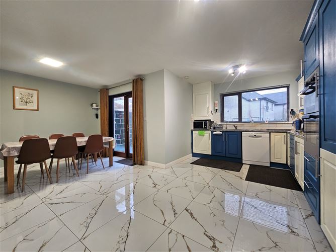 10 Cnoc na Greine Woods, Kilcullen, Kildare