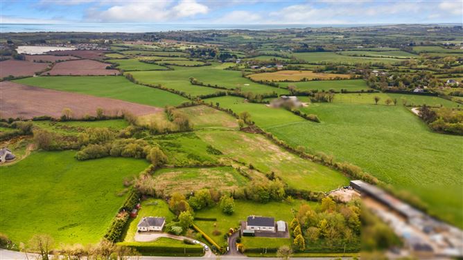Photo 18 of 24 — Ballygarron, Kilmuckridge, Gorey, County Wexford
