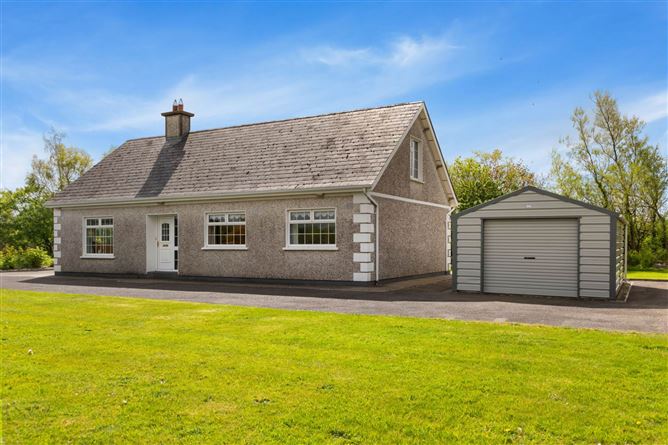 Photo 1 of 24 — Ballygarron, Kilmuckridge, Gorey, County Wexford
