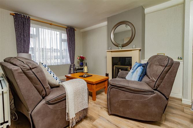 27 Walkinstown Parade, Walkinstown,   Dublin 12