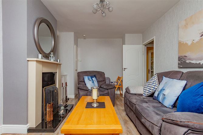 27 Walkinstown Parade, Walkinstown,   Dublin 12