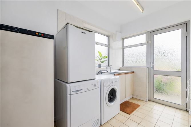 56 Marian Crescent, Rathfarnham, Dublin 14