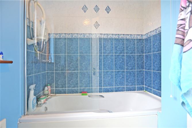 26 Ballycasey Grove, Shannon, Co. Clare