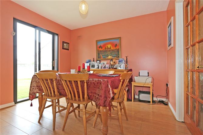 26 Ballycasey Grove, Shannon, Co. Clare