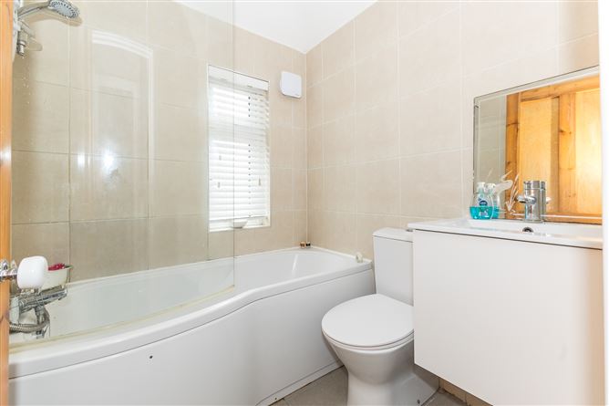 32 Glendun Road, Whitehall, Dublin 9