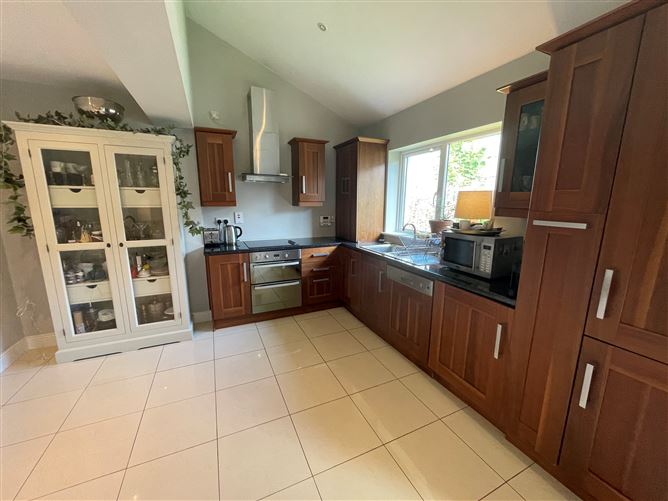 21 The Stables, Coolroe, Ballincollig, Cork