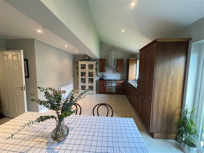21 The Stables, Coolroe, Ballincollig, Cork