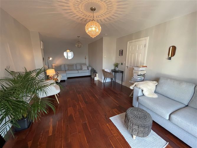 21 The Stables, Coolroe, Ballincollig, Cork