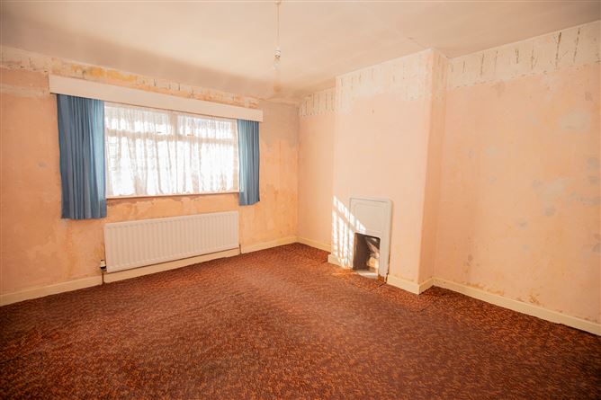 82, Annadale Cresent, Drumcondra, Dublin 9