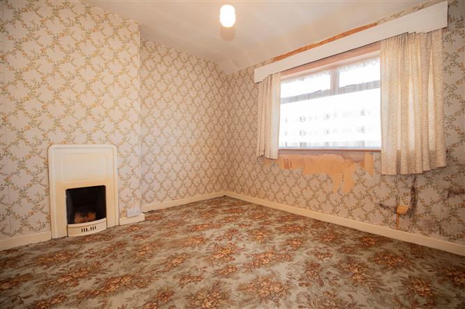 82, Annadale Cresent, Drumcondra, Dublin 9