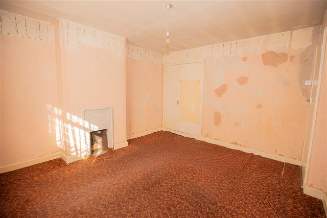82, Annadale Cresent, Drumcondra, Dublin 9