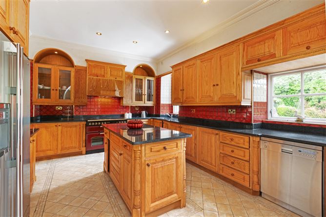 Glebe House, Landsend, Abbeyside, Dungarvan