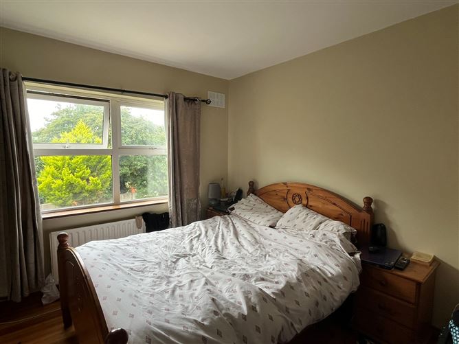 60 Foxfield, Dooradoyle Road, Limerick
