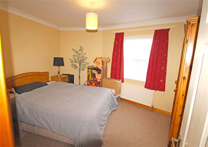 6 Castle Row, Ballina, Mayo