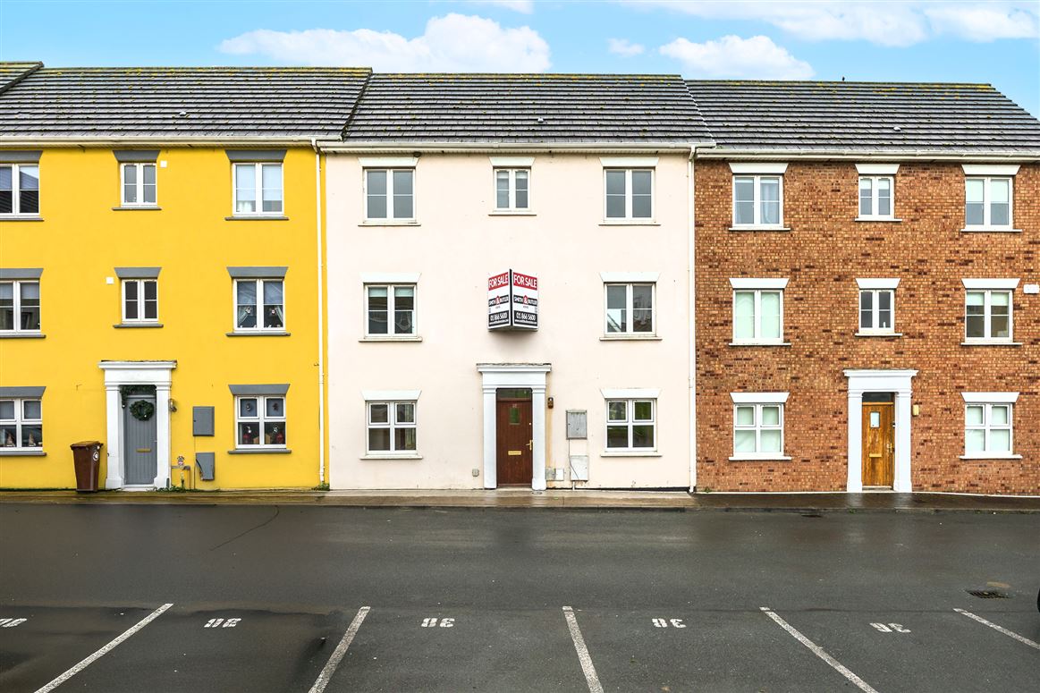 32 Hamlet Square, Balbriggan, County Dublin