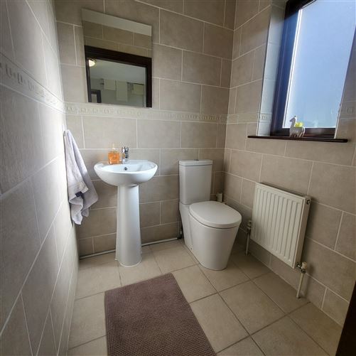 23 Errew Drive Lough Rynn, Mohill, Leitrim