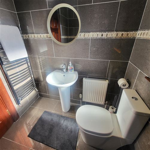 23 Errew Drive Lough Rynn, Mohill, Leitrim