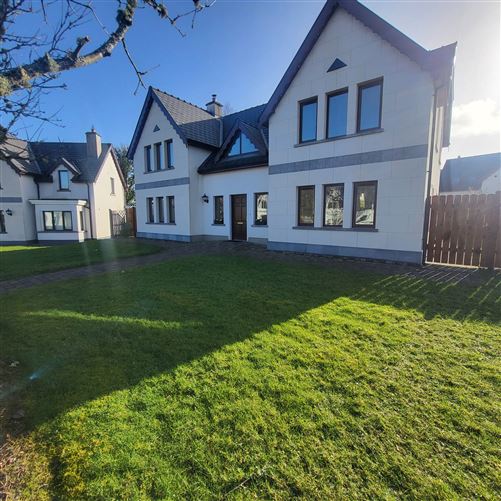 23 Errew Drive Lough Rynn, Mohill, Leitrim