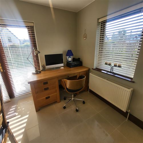 23 Errew Drive Lough Rynn, Mohill, Leitrim