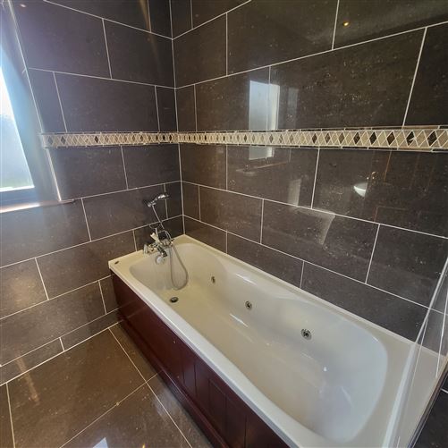 23 Errew Drive Lough Rynn, Mohill, Leitrim