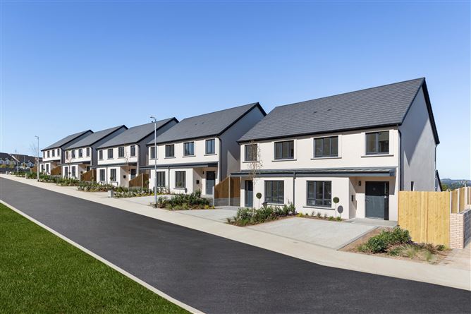 https://photos-a.propertyimages.ie/media/7/7/7/4915777/164c8ed4-5e9b-4e7e-9973-a56b3a89ba61_l.jpg