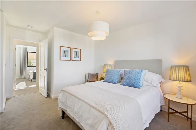 https://photos-a.propertyimages.ie/media/7/7/7/4915777/164c8ed4-5e9b-4e7e-9973-a56b3a89ba61_l.jpg