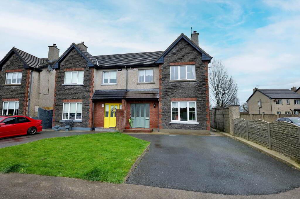 35b Daarwood, Newcastle West, Limerick