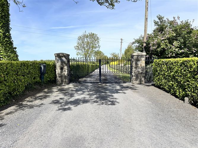 Old Ross Road, Tara, Navan, Co. Meath