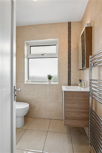 Photo 21 of 29 — 32 Balally Grove, Dundrum, Dublin 16