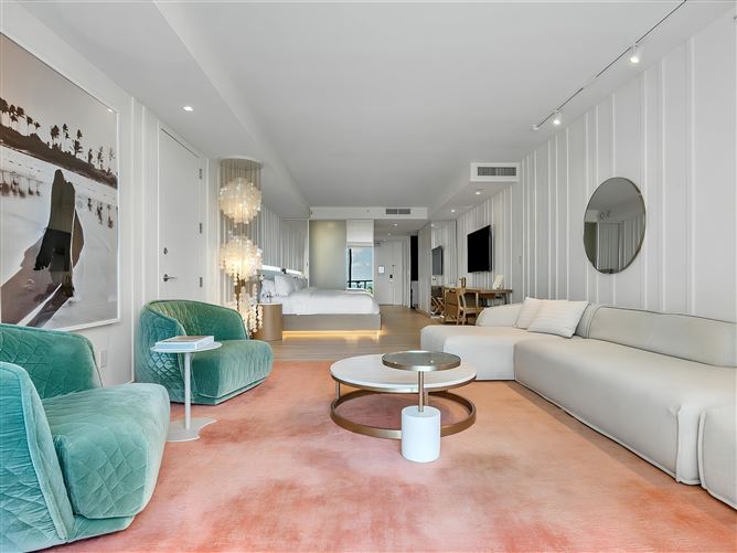 The Sunrise Club,Miami Beach,Florida,USA